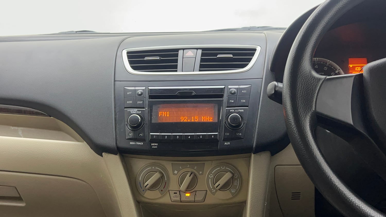 Used 2015 Maruti Suzuki Swift Dzire VXI Petrol Manual interior MUSIC SYSTEM & AC CONTROL VIEW