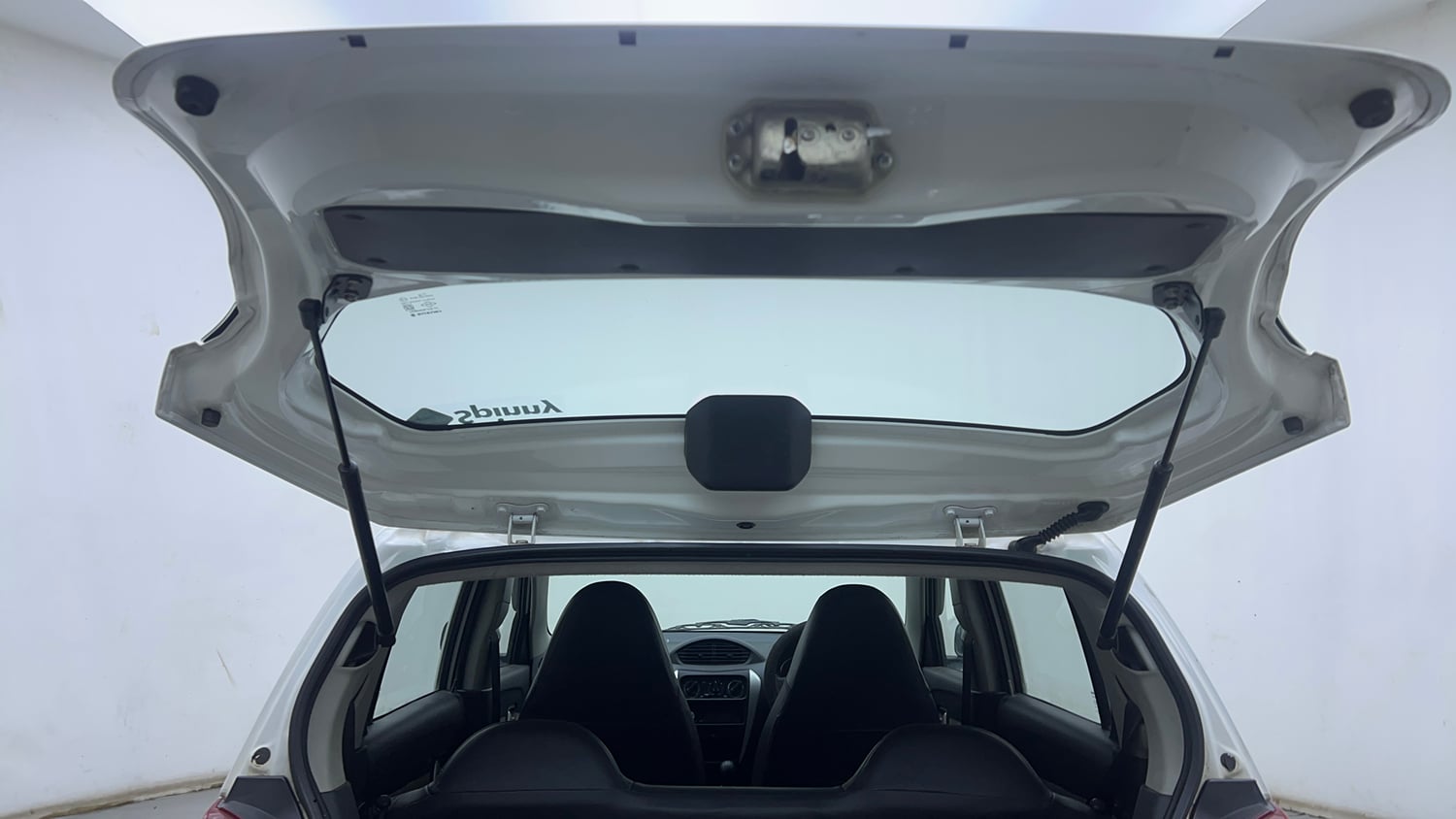 Used 2018 Maruti Suzuki Alto 800 LXi Petrol Manual interior DICKY DOOR OPEN VIEW