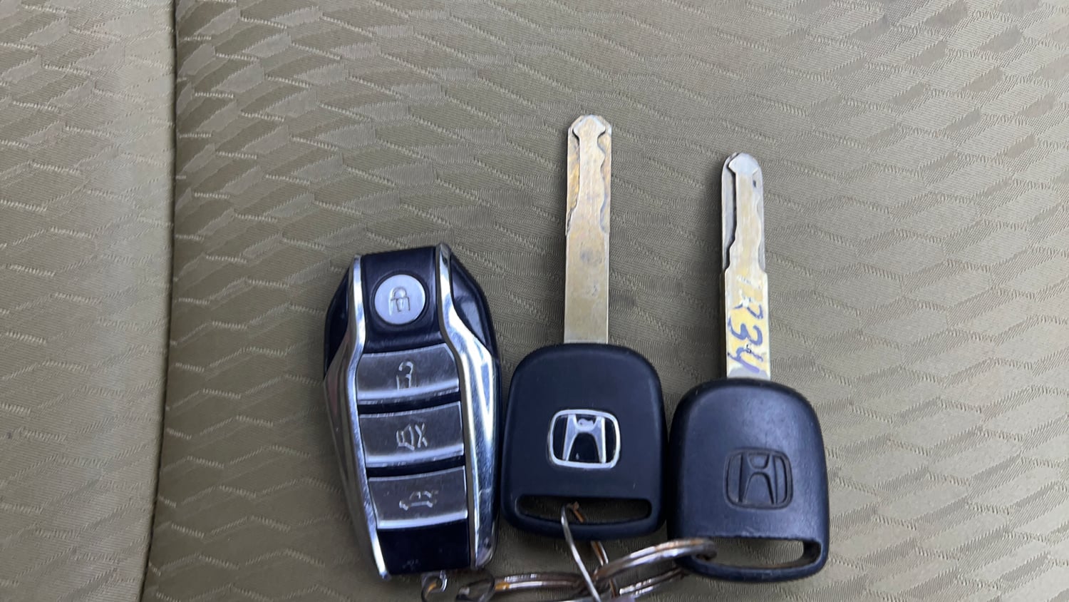 Used 2016 Honda Amaze 1.2 VX AT i-VTEC Petrol Automatic extra CAR KEY VIEW