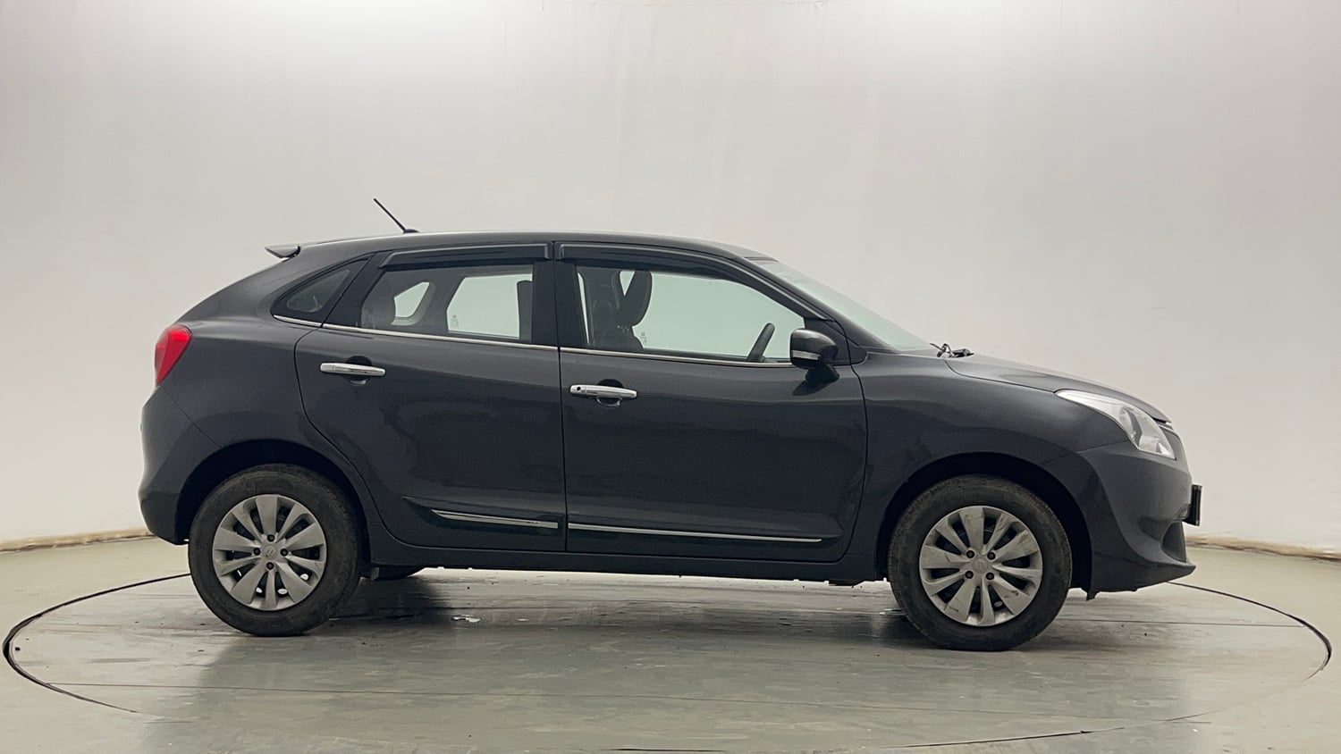Used 2018 Maruti Suzuki Baleno Delta 1.2 Petrol Manual exterior RIGHT SIDE VIEW