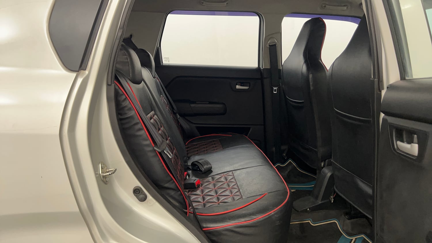 Used 2021 Maruti Suzuki Wagon R 1.0 VXi 1.0 AMT Petrol Automatic interior RIGHT SIDE REAR DOOR CABIN VIEW
