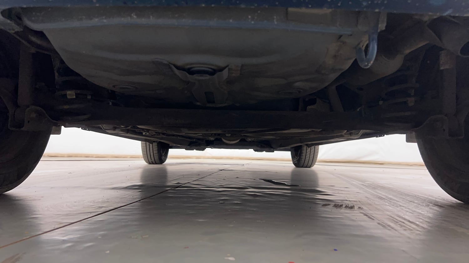 Used 2019 Maruti Suzuki Baleno Delta Petrol Manual extra REAR UNDERBODY VIEW (TAKEN FROM REAR)