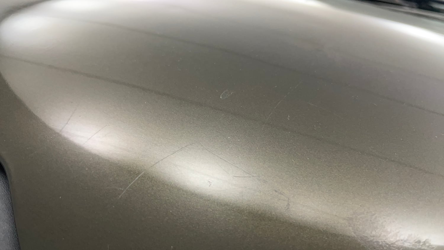 Used 2017 Renault Kwid RXT Petrol Manual dents MINOR SCRATCH