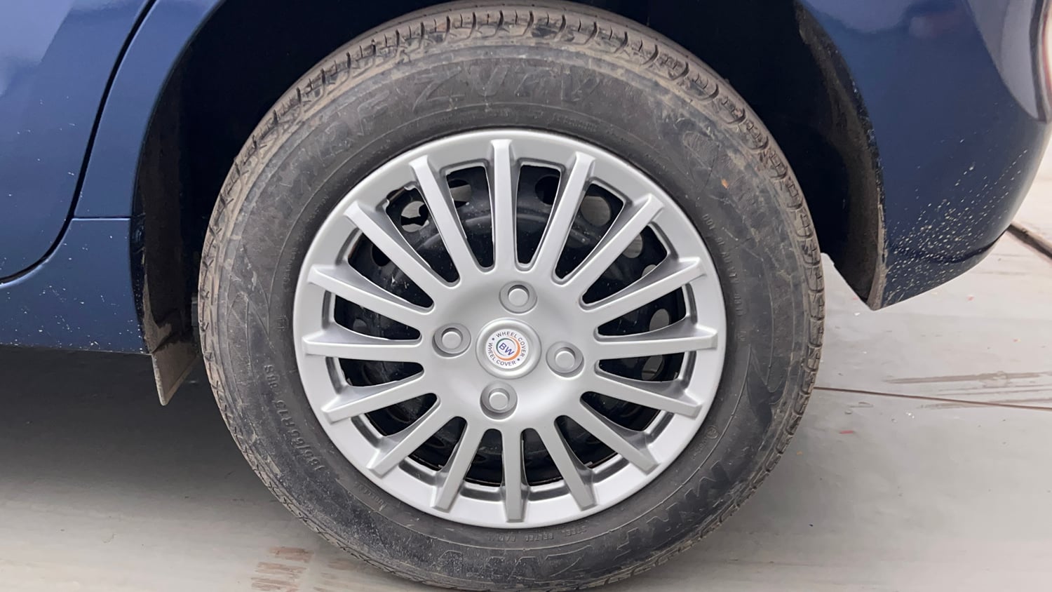 Used 2019 Maruti Suzuki Baleno Delta Petrol Manual tyres LEFT REAR TYRE RIM VIEW