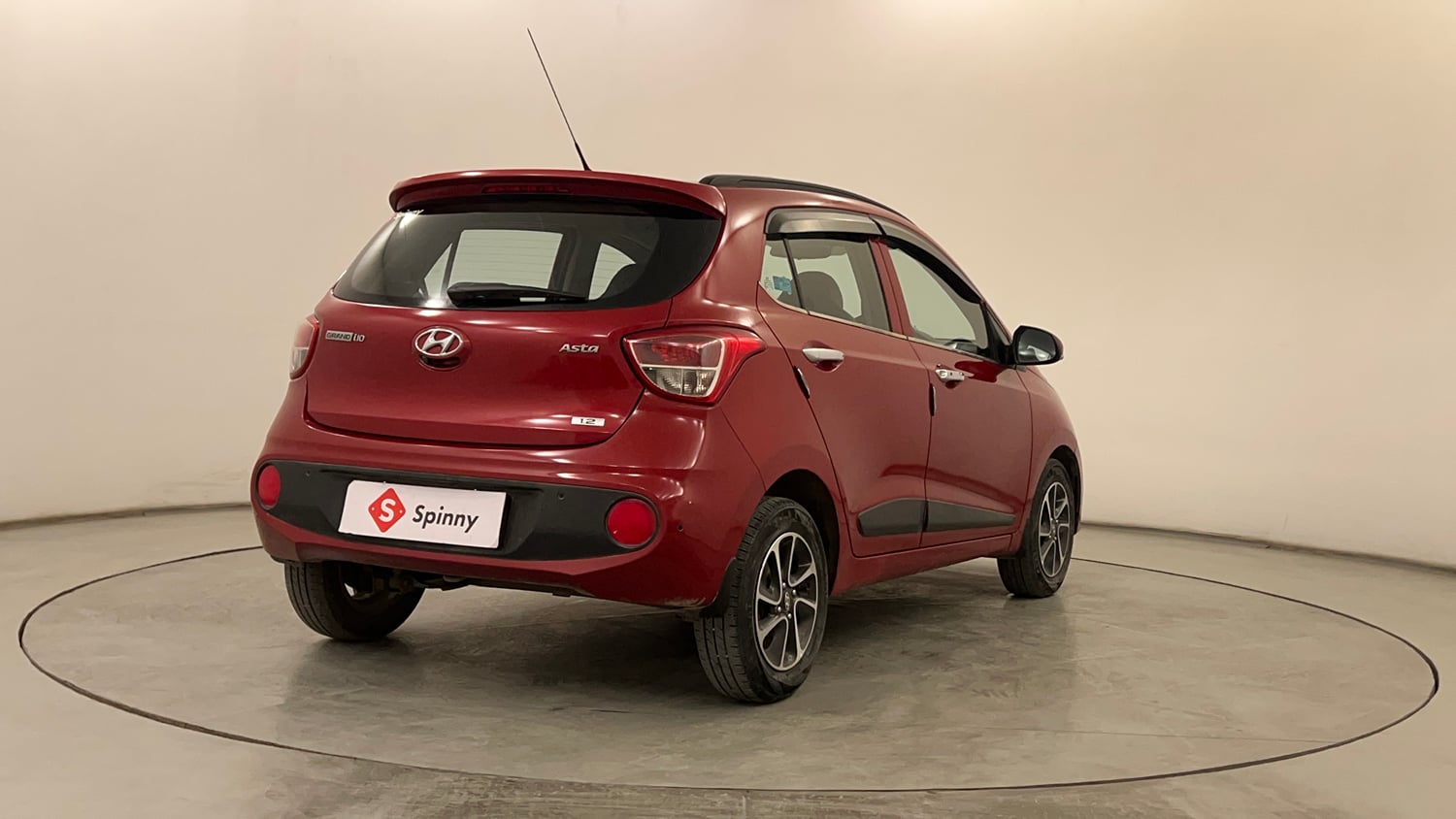 Used 2018 Hyundai Grand i10 Asta 1.2 Kappa VTVT Petrol Manual exterior RIGHT REAR CORNER VIEW