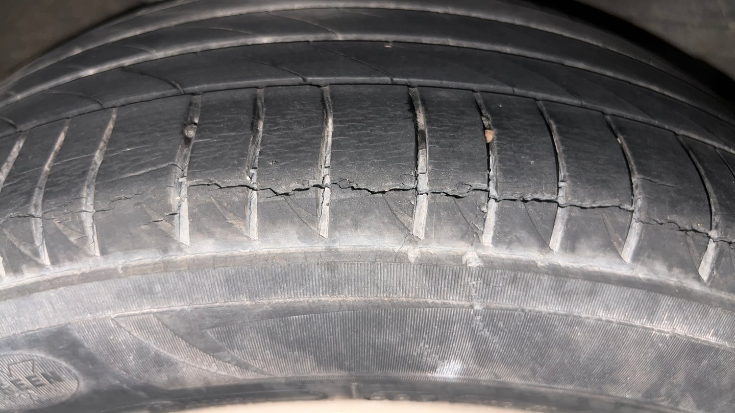Used 2018 Honda WR-V VX MT Diesel Diesel Manual tyres RIGHT REAR TYRE TREAD VIEW
