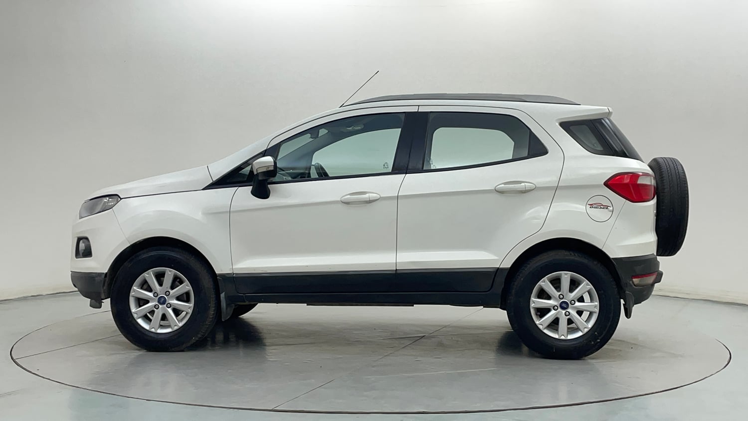 Used 2017 Ford EcoSport Trend+ 1.5L TDCi Diesel Manual exterior LEFT SIDE VIEW
