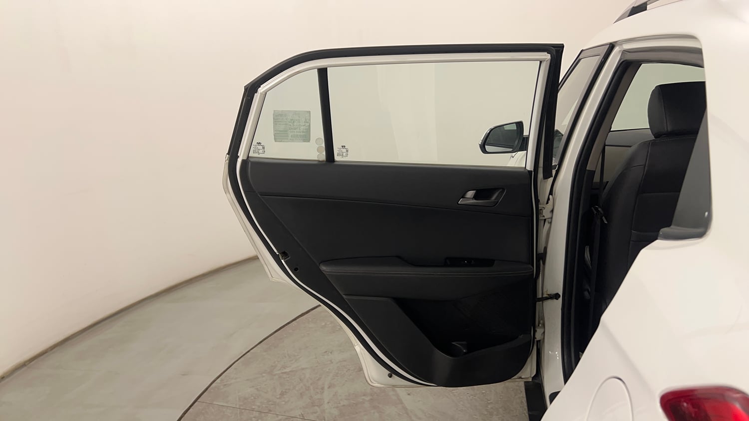Used 2018 Hyundai Creta SX 1.6 CRDI (O) Diesel Manual interior LEFT REAR DOOR OPEN VIEW