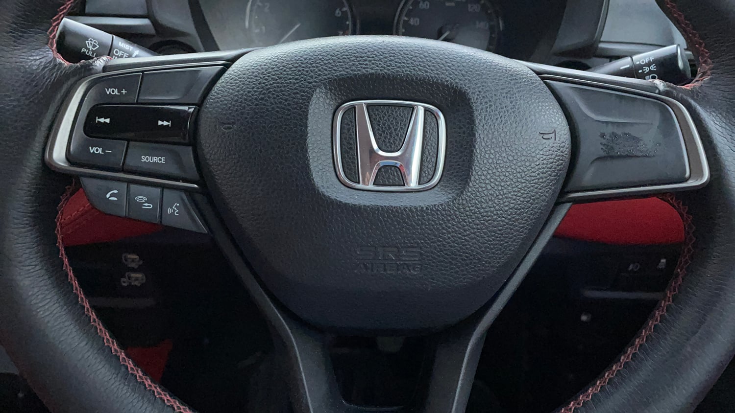 Used 2024 Honda Elevate V MT Petrol Manual top_features Airbags
