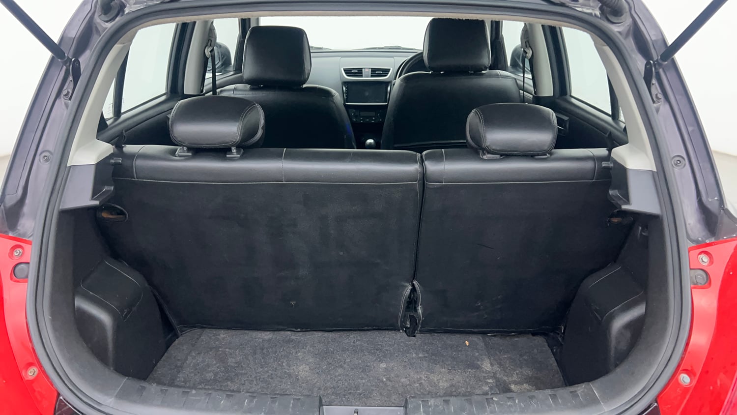 Used 2016 Maruti Suzuki Swift ZXi Petrol Manual interior DICKY INSIDE VIEW