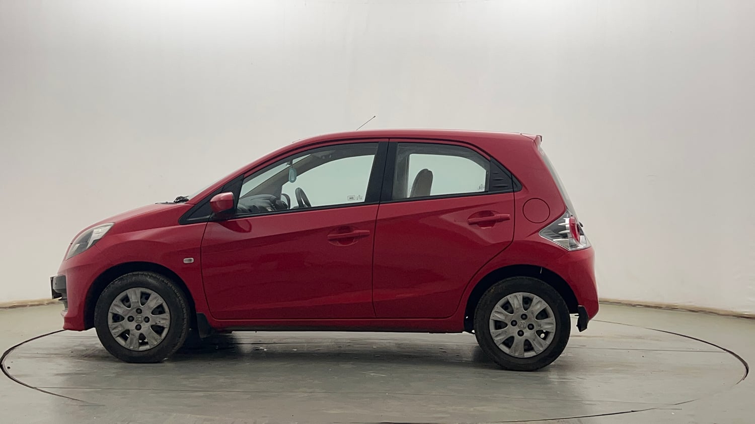 Used 2014 Honda Brio S MT Petrol Manual exterior LEFT SIDE VIEW