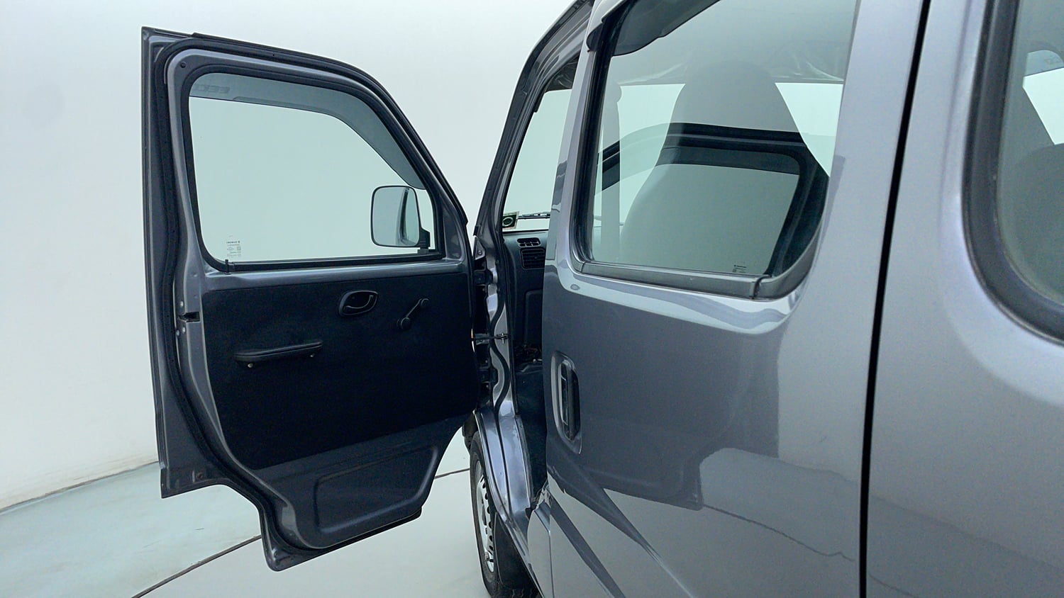 Used 2023 Maruti Suzuki Eeco 5 STR AC Petrol Manual interior LEFT FRONT DOOR OPEN VIEW