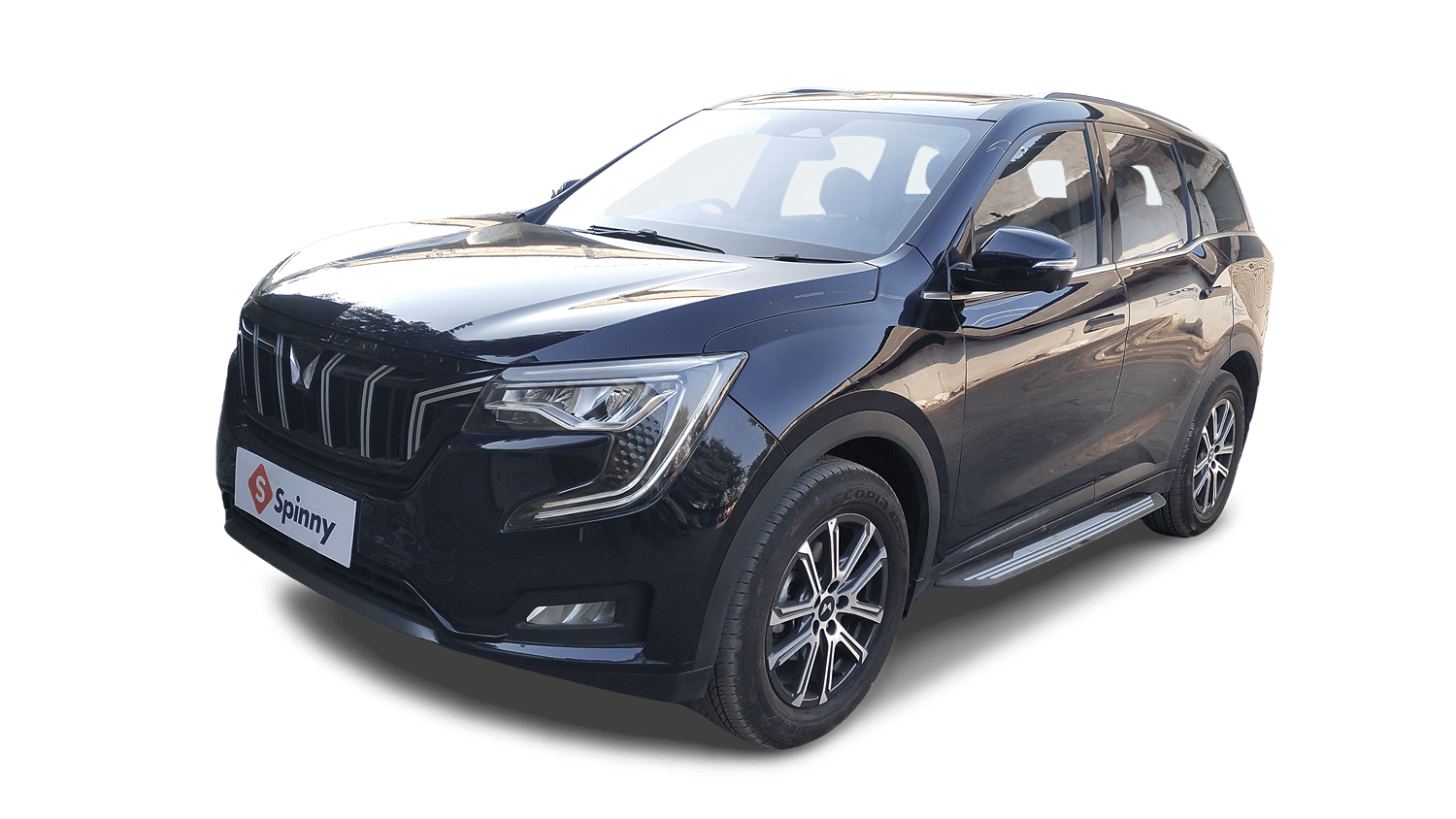 Used 2025 Mahindra XUV700 AX7 Luxury Pack Petrol AT 7 STR Petrol Automatic Image