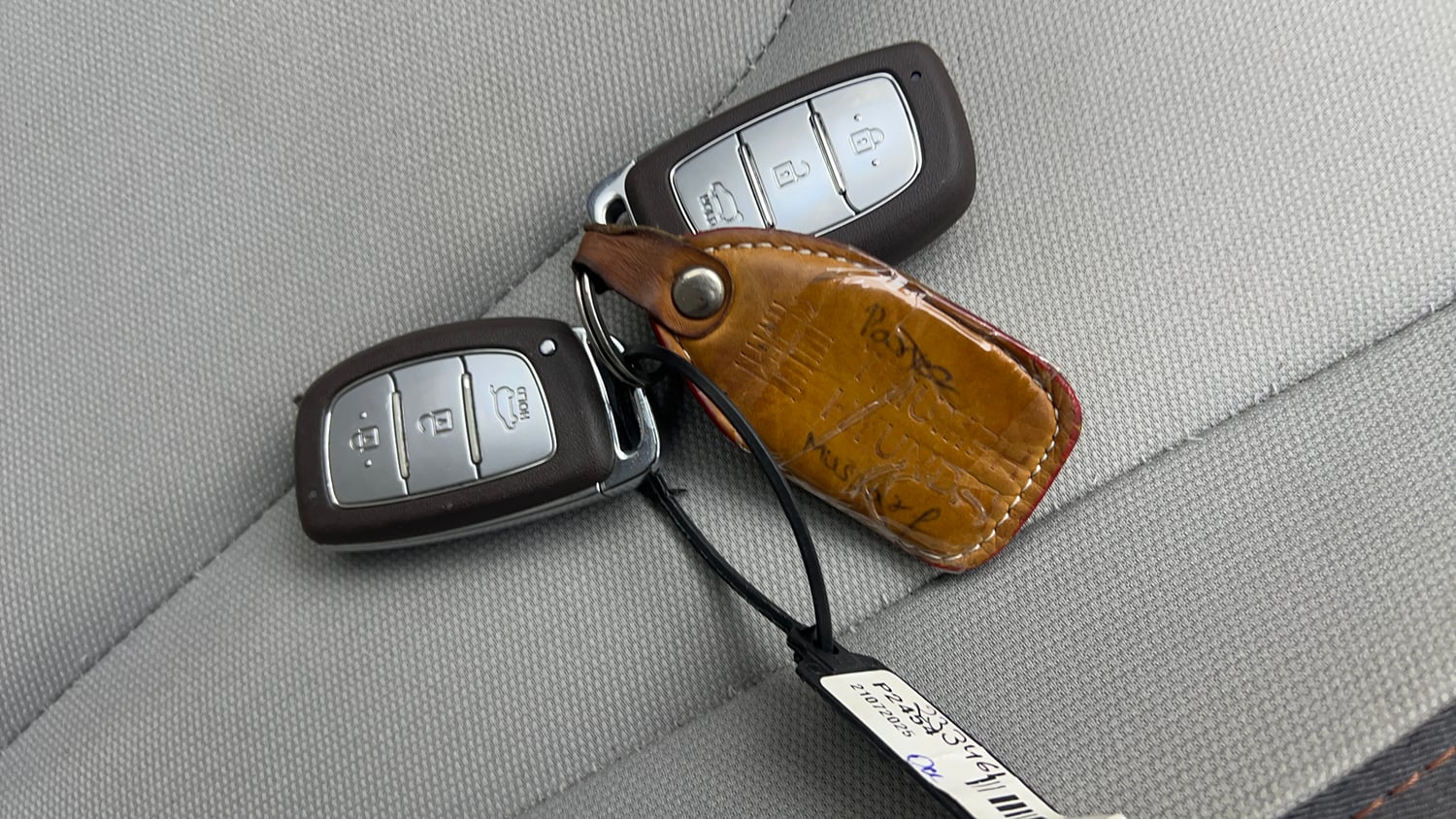 Used 2025 Hyundai Creta 1.5 CRDi Diesel MT DSL S(O) Diesel Manual extra CAR KEY VIEW