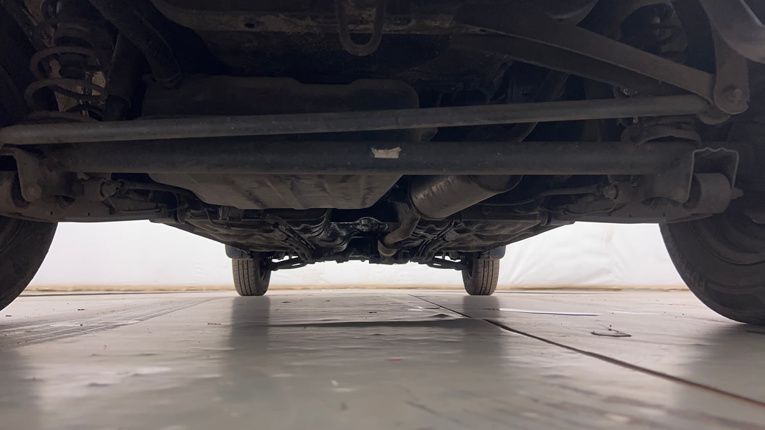 Used 2020 Maruti Suzuki Alto 800 LXi Petrol Manual extra REAR UNDERBODY VIEW (TAKEN FROM REAR)