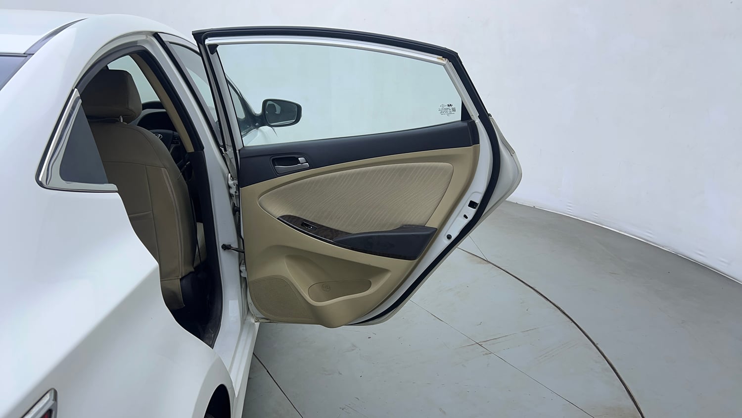 Used 2016 Hyundai Verna 1.6 VTVT SX AT Petrol Automatic interior RIGHT REAR DOOR OPEN VIEW