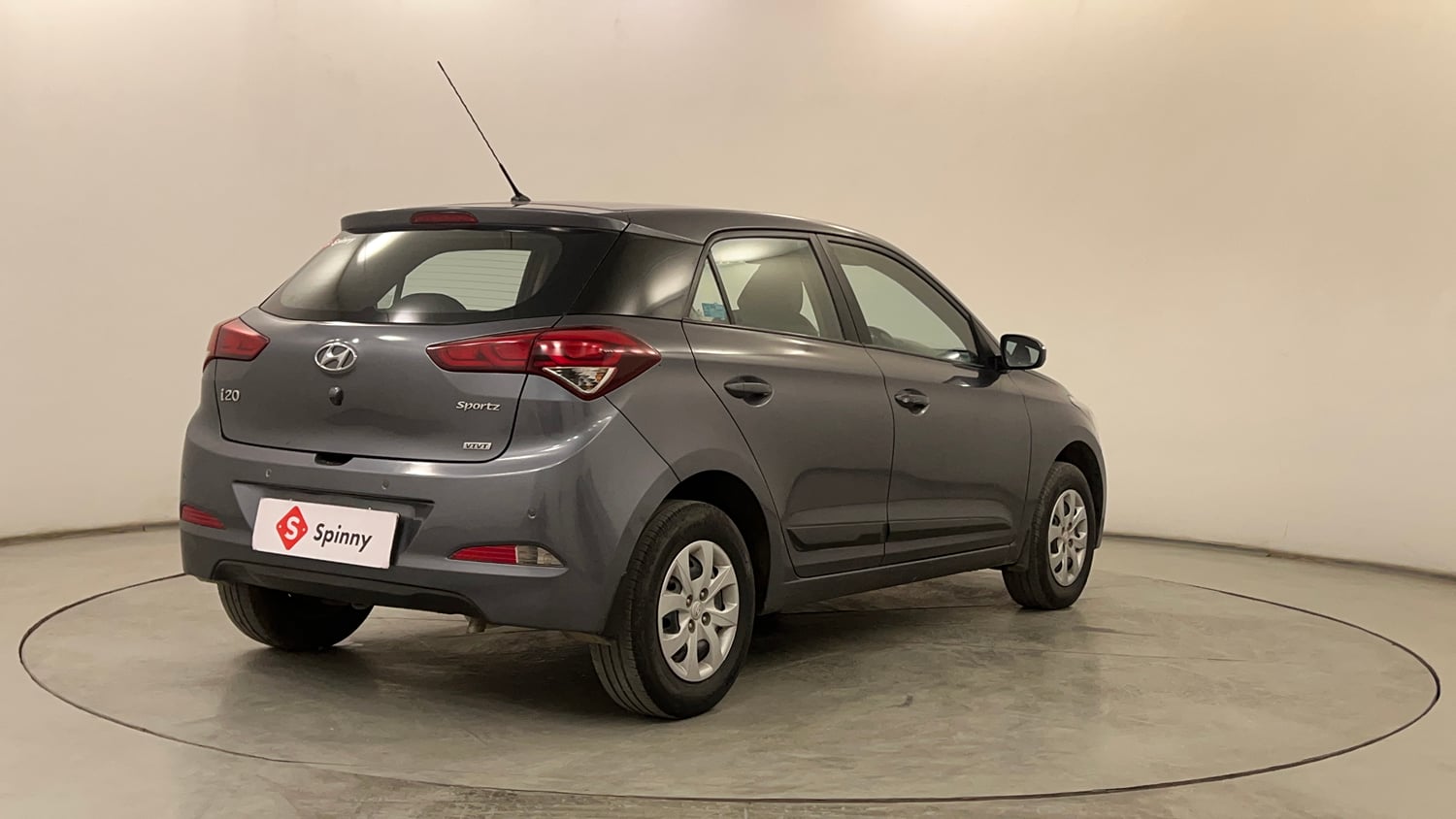 Used 2017 Hyundai Elite i20 Sportz 1.2 Petrol Manual exterior RIGHT REAR CORNER VIEW