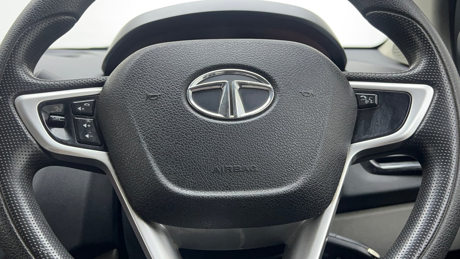Used 2017 Tata Tiago Revotron XZ Petrol Manual top_features Steering mounted controls