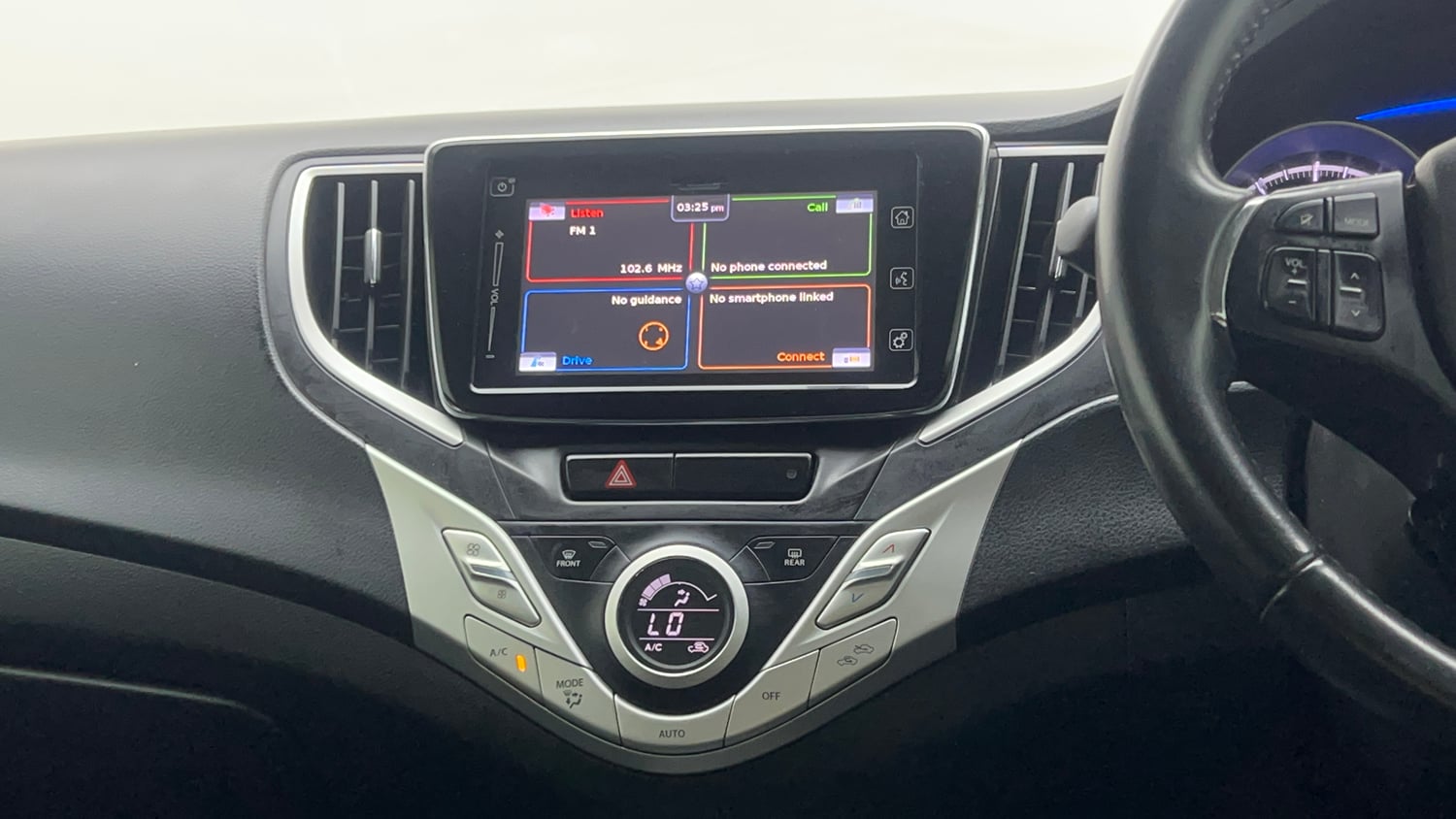 Used 2016 Maruti Suzuki Baleno Alpha 1.2 Petrol Manual top_features Integrated (in-dash) music system