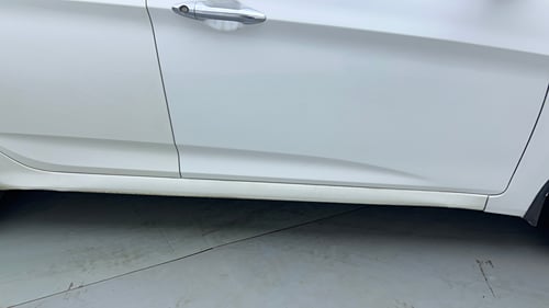 Used 2016 Hyundai Verna 1.6 VTVT SX AT Petrol Automatic dents MINOR DENT