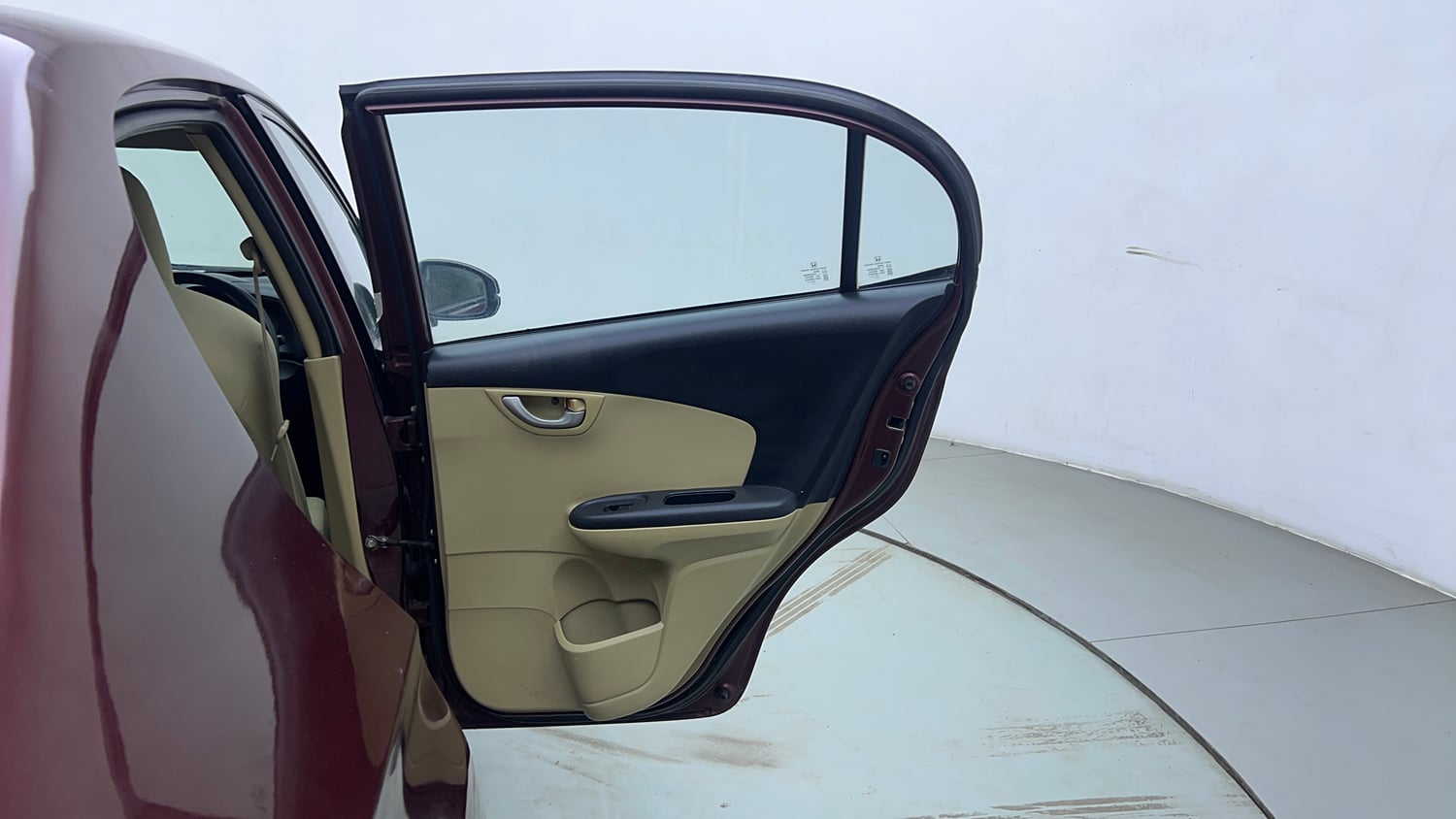 Used 2016 Honda Amaze 1.2 VX AT i-VTEC Petrol Automatic interior RIGHT REAR DOOR OPEN VIEW