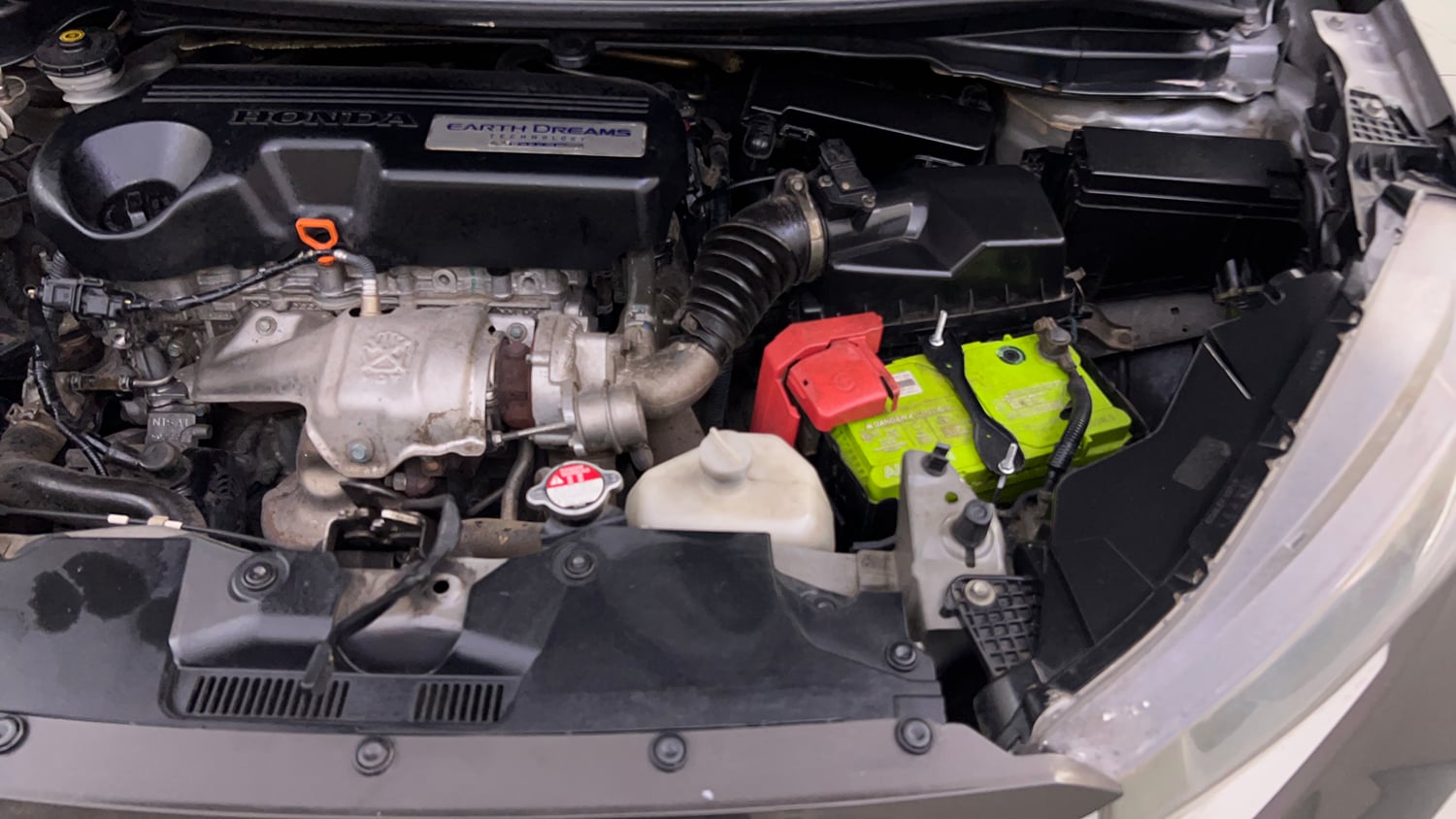 Used 2018 Honda WR-V VX MT Diesel Diesel Manual engine ENGINE LEFT SIDE VIEW
