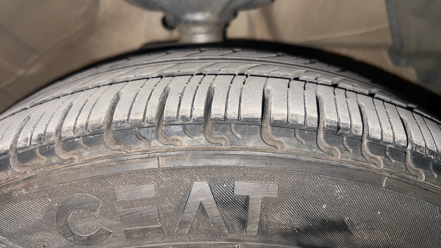 Used 2014 Maruti Suzuki Celerio VXi Petrol Manual tyres RIGHT FRONT TYRE TREAD VIEW
