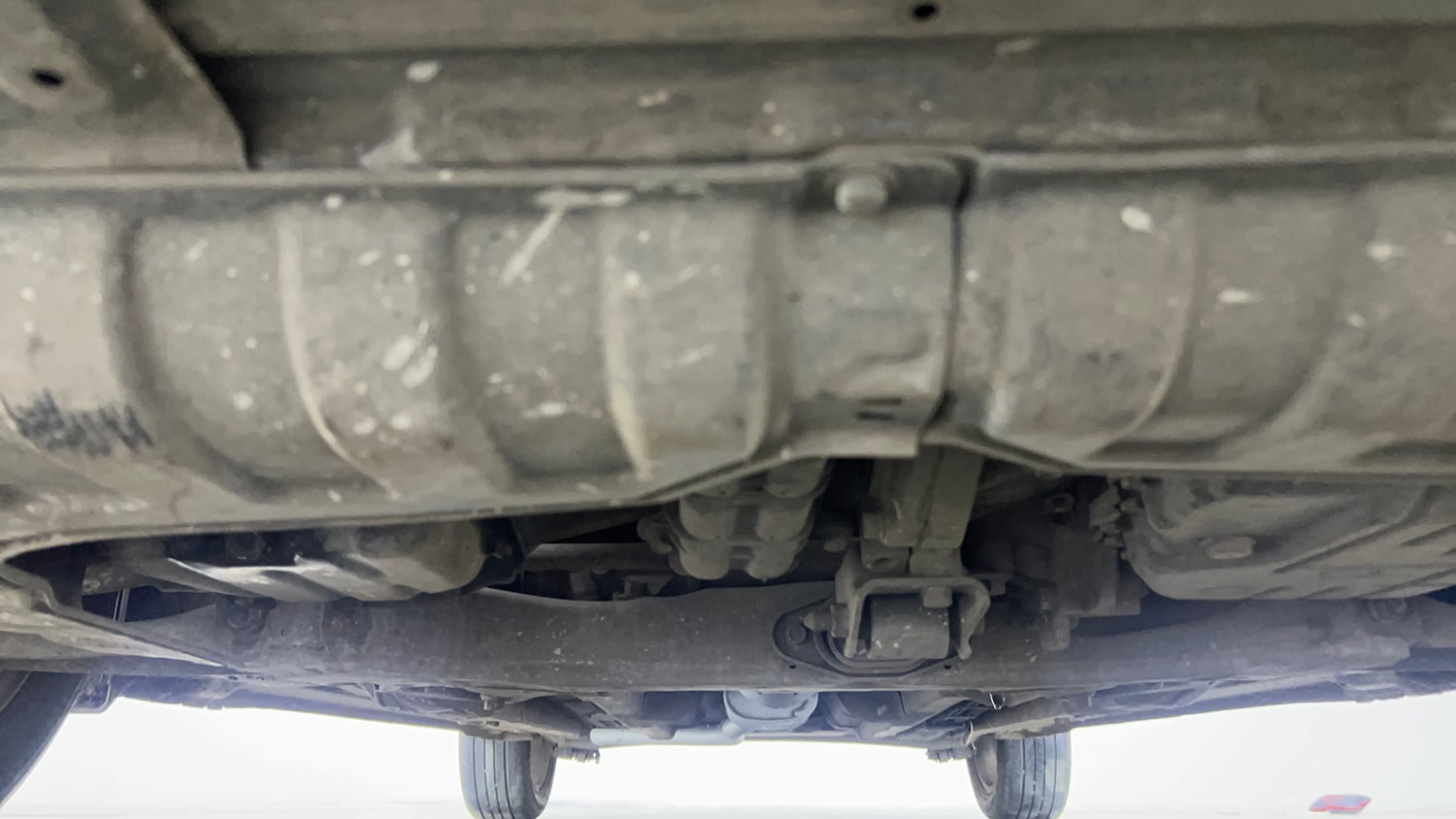 Used 2016 Hyundai Verna 1.6 VTVT SX AT Petrol Automatic extra FRONT LEFT UNDERBODY VIEW