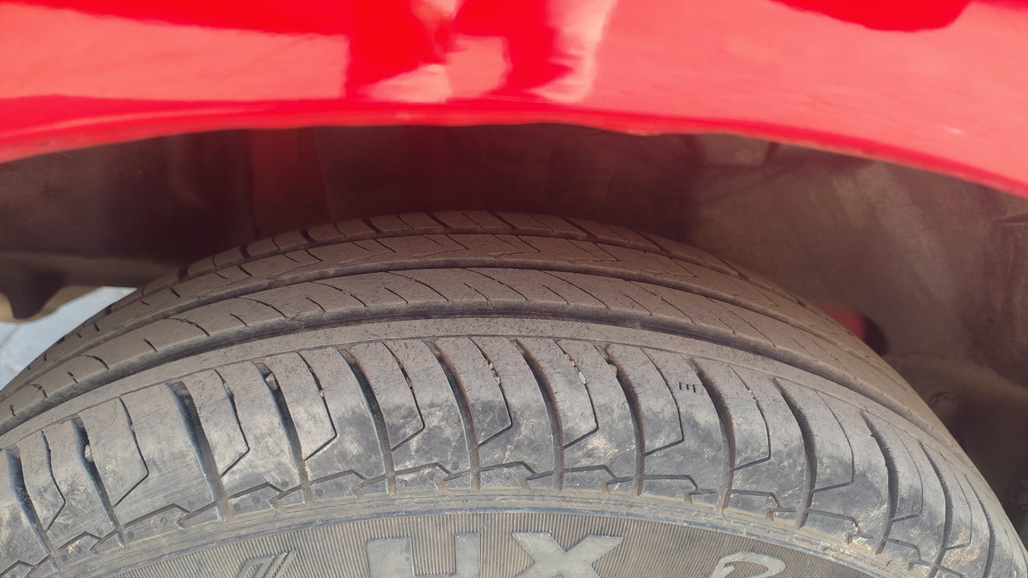 Used 2022 Maruti Suzuki Swift VXi Petrol Manual tyres RIGHT REAR TYRE TREAD VIEW