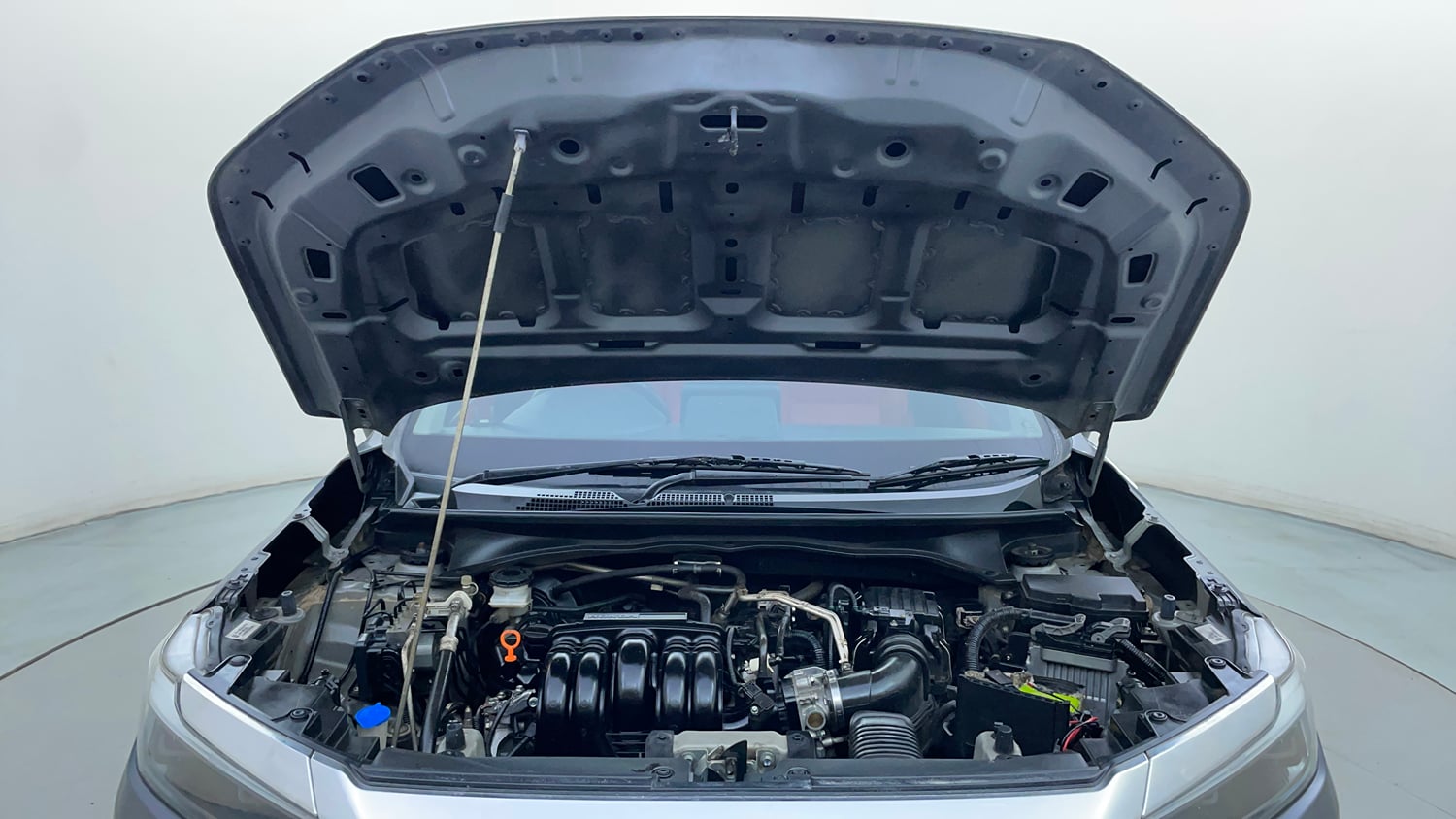 Used 2024 Honda Elevate V MT Petrol Manual engine ENGINE & BONNET OPEN FRONT VIEW