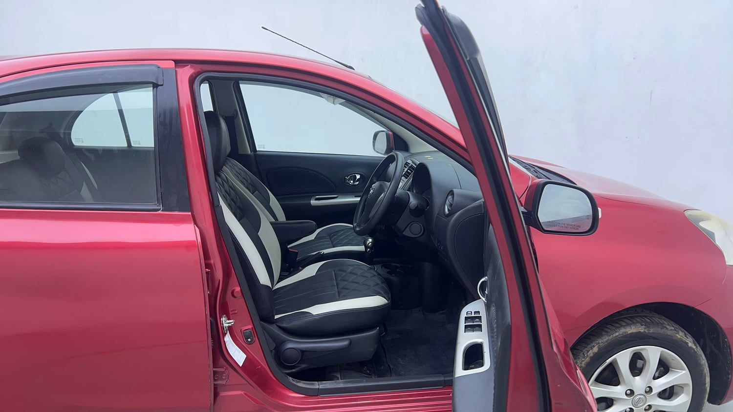 Used 2019 Nissan Micra XV CVT Petrol Automatic interior RIGHT SIDE FRONT DOOR CABIN VIEW