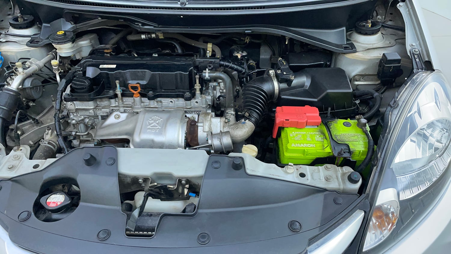 Used 2017 Honda Amaze 1.5 S i-DTEC Diesel Manual engine ENGINE LEFT SIDE VIEW