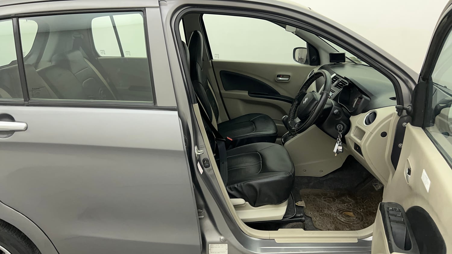 Used 2016 Maruti Suzuki Celerio VXi AMT Petrol Automatic interior RIGHT SIDE FRONT DOOR CABIN VIEW