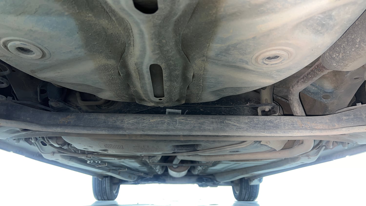 Used 2016 Maruti Suzuki Baleno Alpha 1.2 Petrol Manual extra REAR UNDERBODY VIEW (TAKEN FROM REAR)