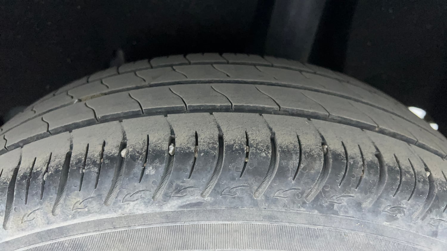 Used 2021 Maruti Suzuki Baleno Delta Petrol Manual tyres LEFT REAR TYRE TREAD VIEW