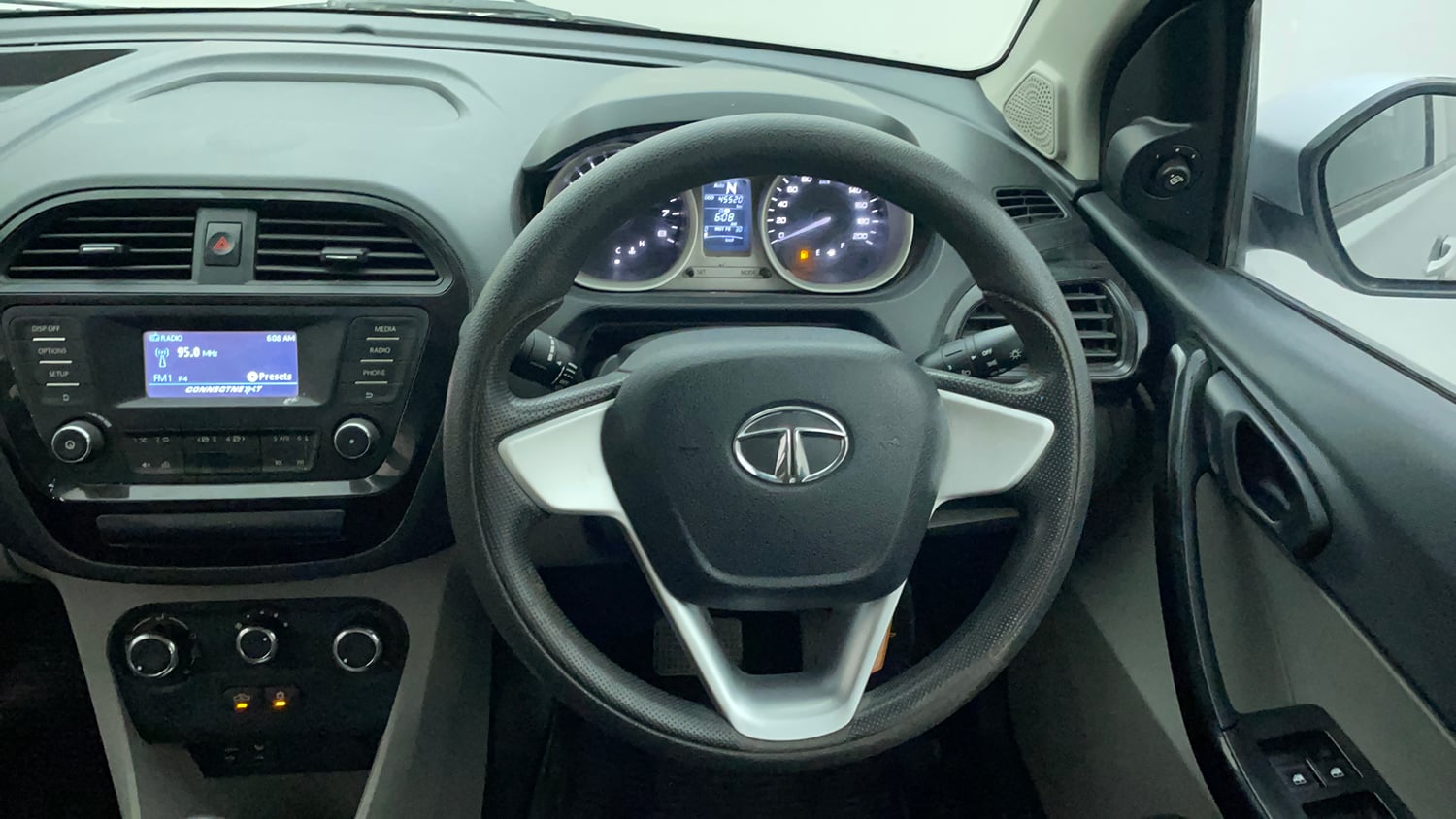 Used 2017 Tata Tiago Revotron XTA Petrol Automatic interior STEERING VIEW