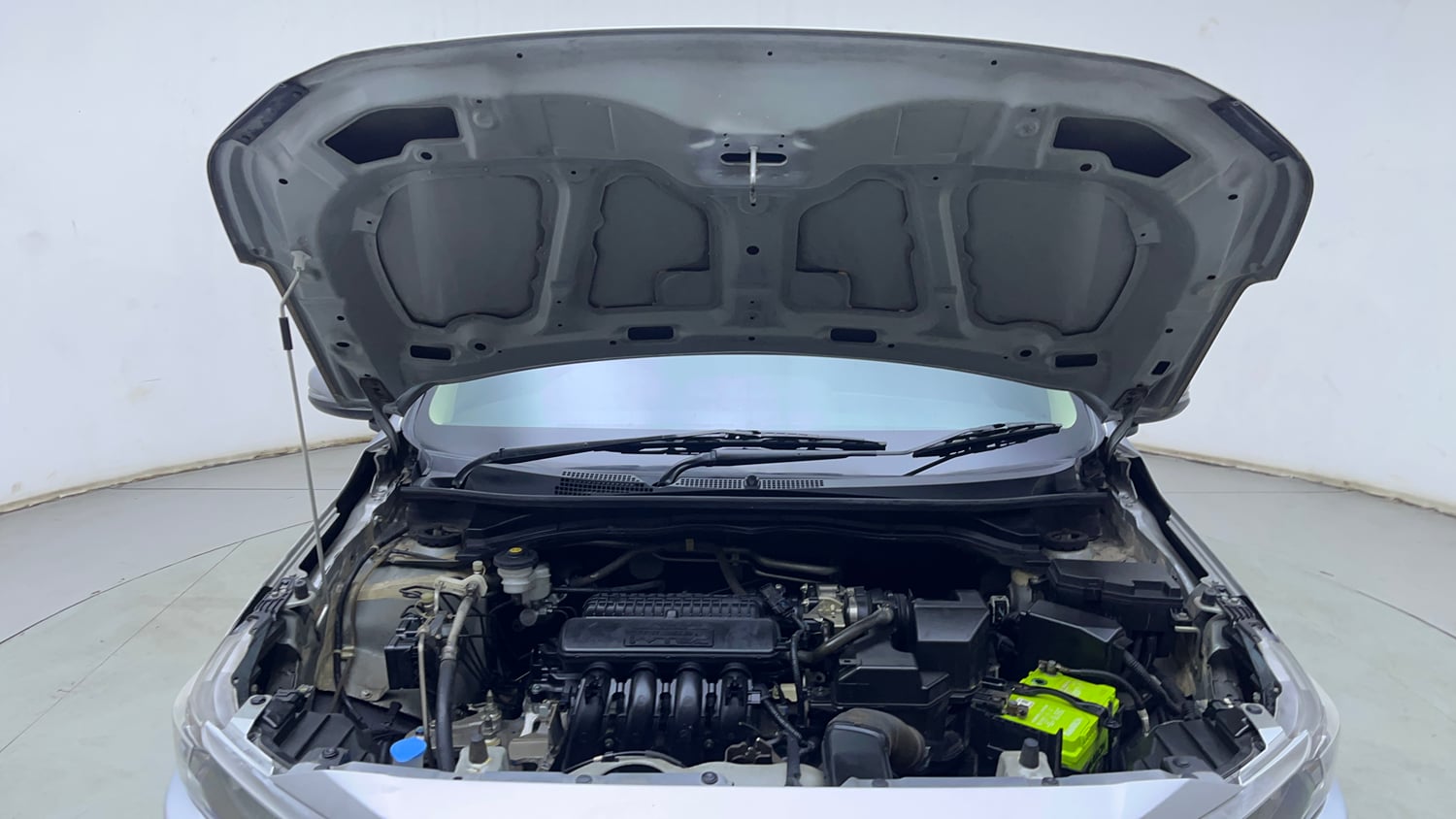Used 2020 Honda Amaze 1.2 VX MT Petrol Petrol Manual engine ENGINE & BONNET OPEN FRONT VIEW
