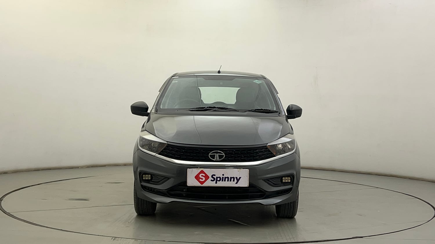 Used 2023 Tata Tiago XM CNG Cng Manual exterior FRONT VIEW