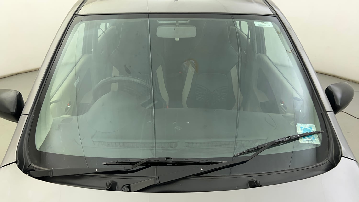 Used 2016 Maruti Suzuki Celerio VXi AMT Petrol Automatic exterior FRONT WINDSHIELD VIEW