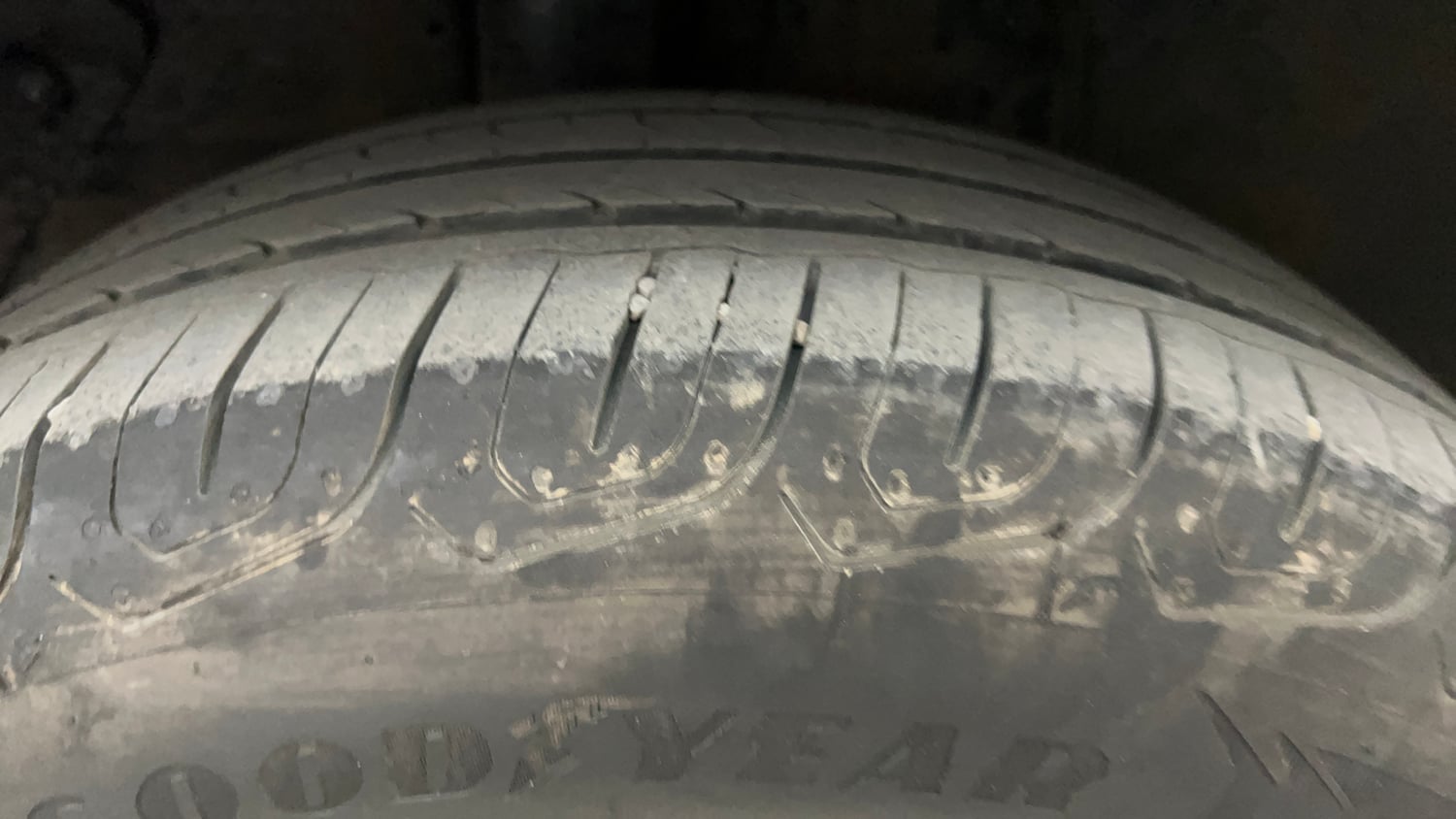 Used 2017 Hyundai Elite i20 Sportz 1.2 Petrol Manual tyres RIGHT REAR TYRE TREAD VIEW