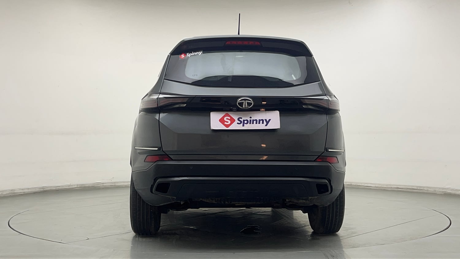 Used 2023 Tata Safari XM Diesel Manual exterior BACK VIEW