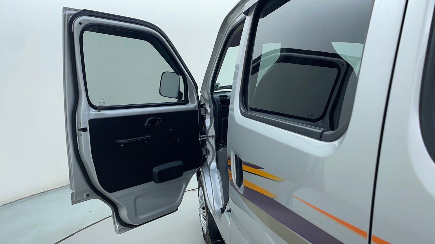Used 2025 Maruti Suzuki Eeco 5 STR AC Petrol Manual interior LEFT FRONT DOOR OPEN VIEW