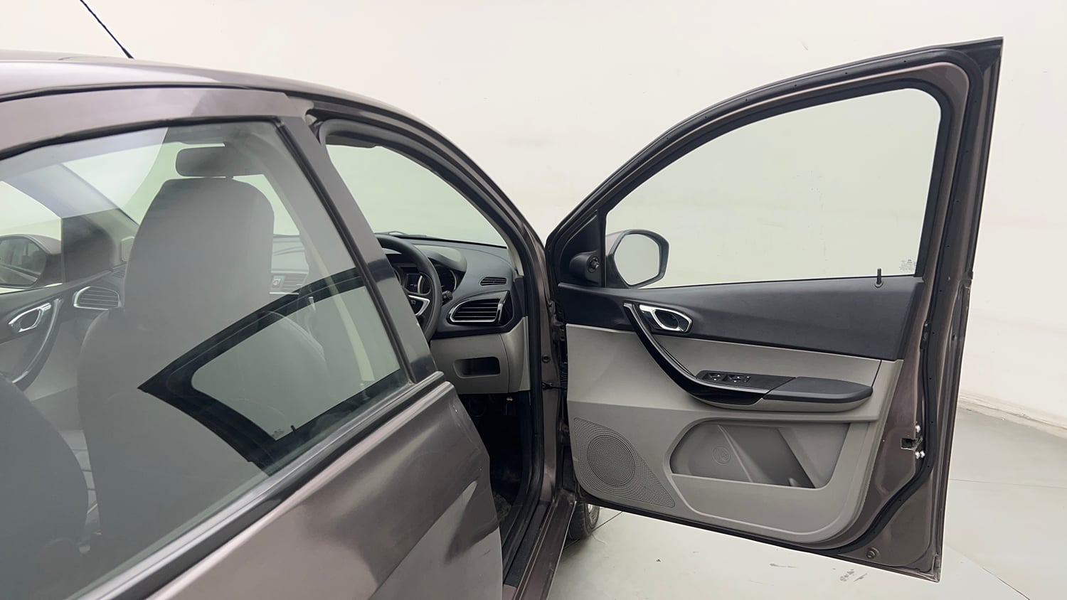 Used 2017 Tata Tiago Revotron XZ Petrol Manual interior RIGHT FRONT DOOR OPEN VIEW