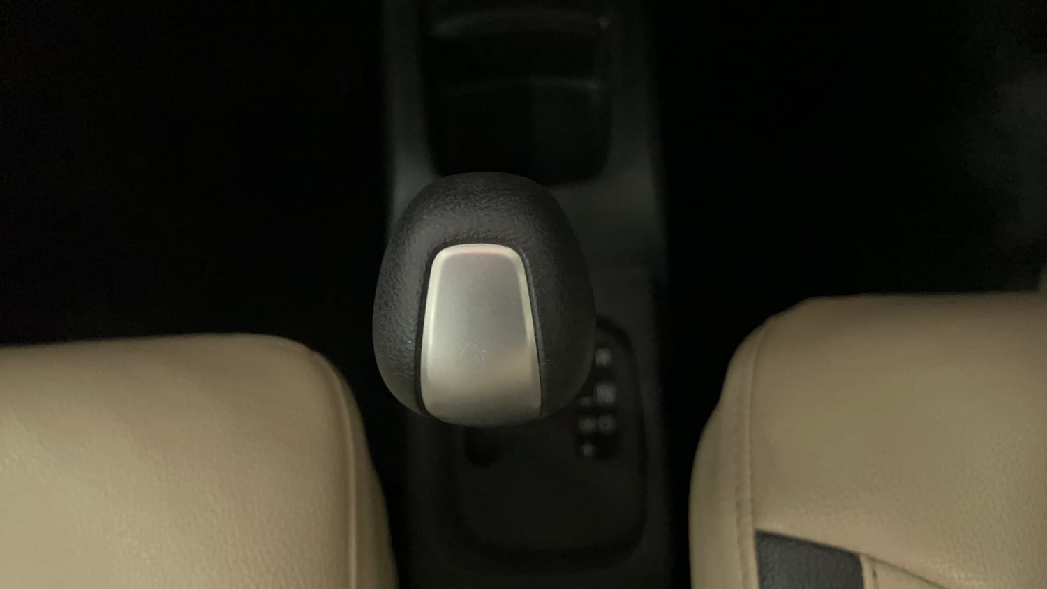 Used 2019 Maruti Suzuki Wagon R 1.0 VXI AMT Petrol Automatic interior GEAR  KNOB VIEW
