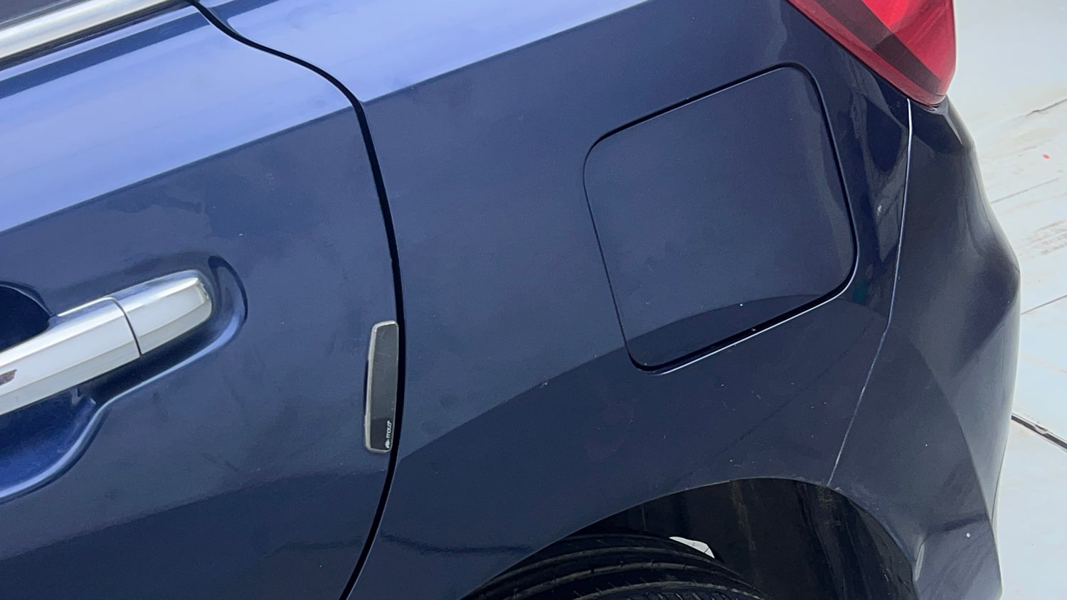 Used 2023 Maruti Suzuki Baleno Zeta MT Petrol Manual dents MINOR DENT