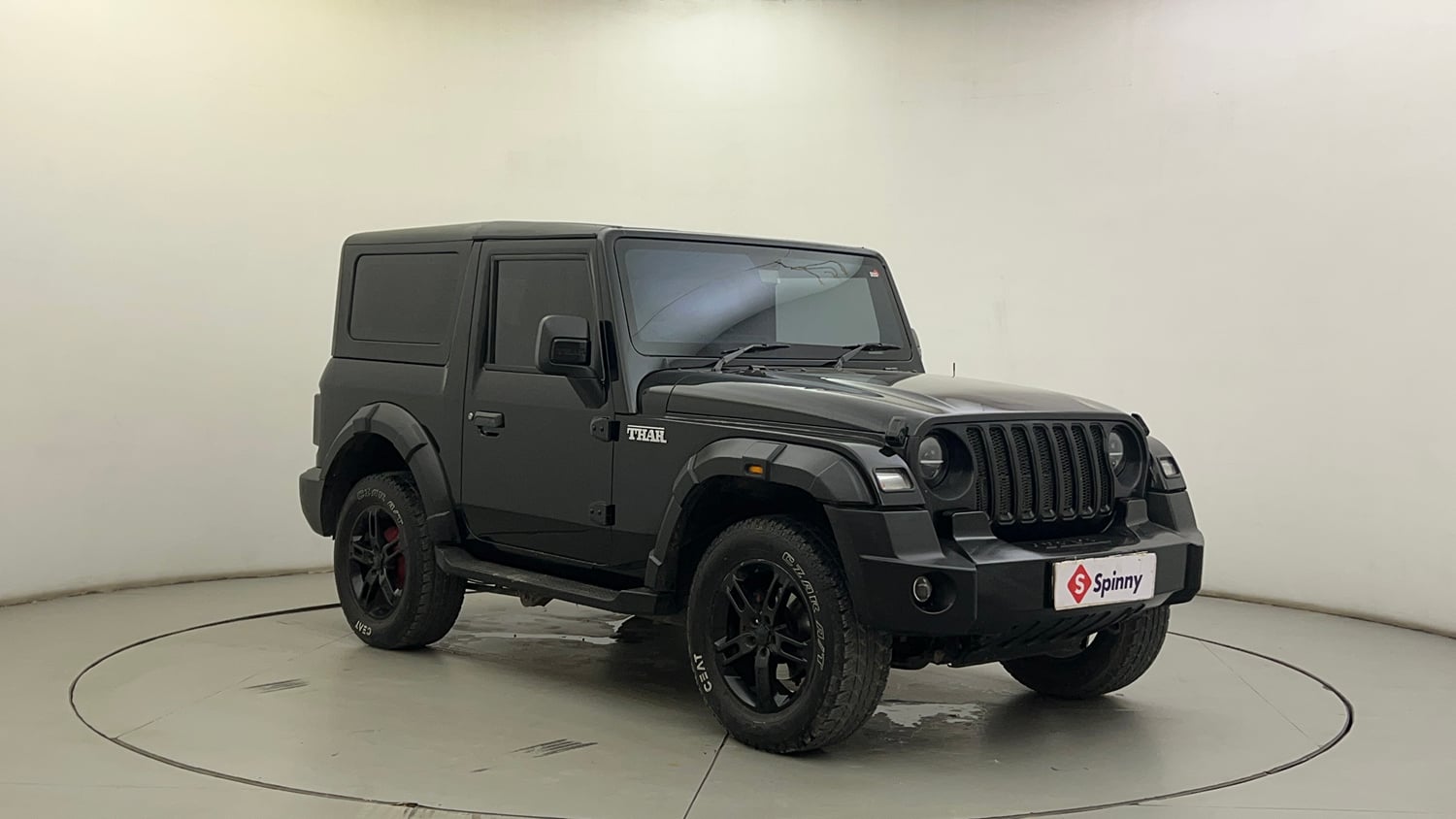 Used 2022 mahindra Thar LX Hard Top Petrol AT 4WD Petrol Automatic exterior RIGHT FRONT CORNER VIEW