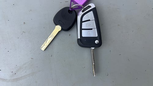 Used 2016 Hyundai Verna 1.6 VTVT SX AT Petrol Automatic extra CAR KEY VIEW