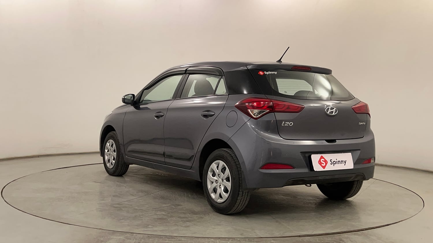 Used 2017 Hyundai Elite i20 Sportz 1.2 Petrol Manual exterior LEFT REAR CORNER VIEW