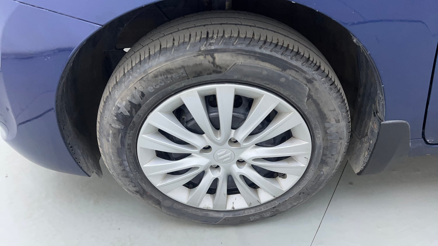 Used 2021 Maruti Suzuki Baleno Delta Petrol Manual tyres LEFT FRONT TYRE RIM VIEW