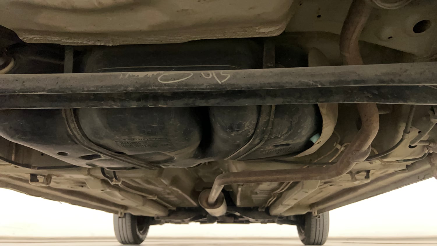 Used 2014 Maruti Suzuki Celerio VXi AMT Petrol Automatic extra REAR UNDERBODY VIEW (TAKEN FROM REAR)